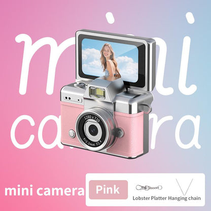 🔥 Limited Time 49% OFF📸Mini Keychain Digital Camera – 32G Card & Charging Cable Included