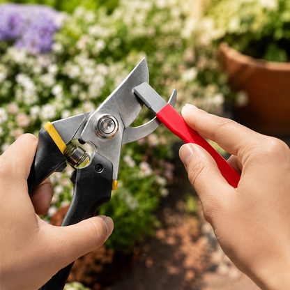 🔥 49% OFF Portable Tungsten Carbide Tool Sharpener(3-Piece Set) – Restore Dull Blades in Seconds! 🛠️