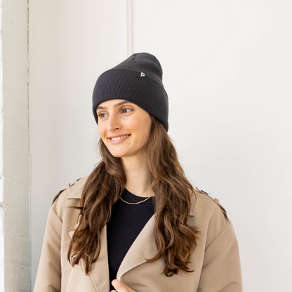 ❄️ Magnetic Ponytail Beanie for Women | Cozy Knit Winter Hat with Hidden Back Opening