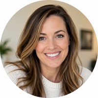 Chloe Bennett, Home Organization Expert