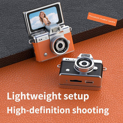 🔥 Limited Time 49% OFF📸Mini Keychain Digital Camera – 32G Card & Charging Cable Included